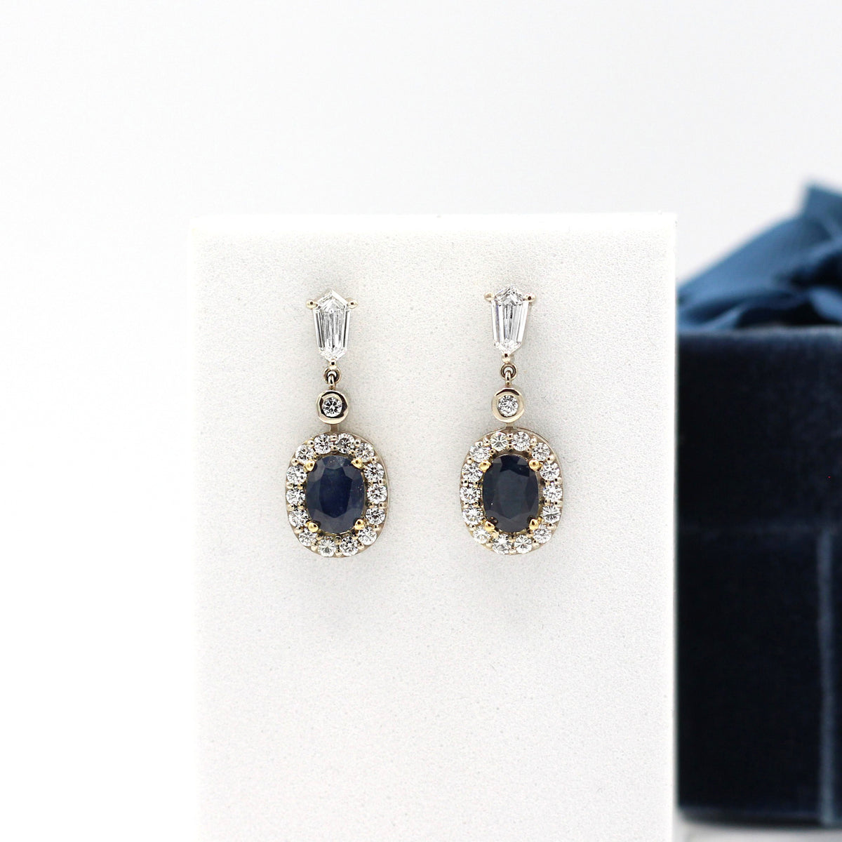 Sapphire Earring