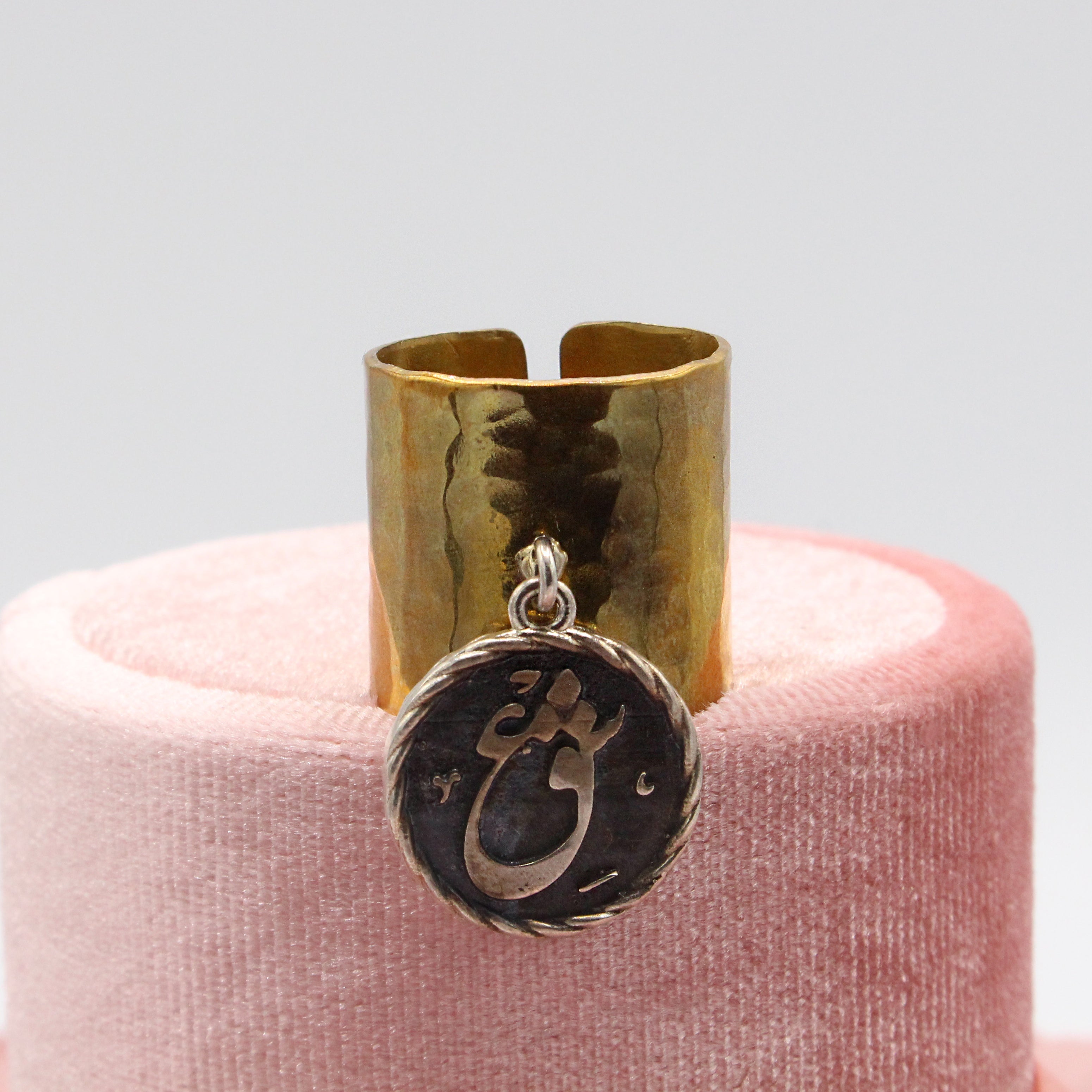 Eshgh Ring