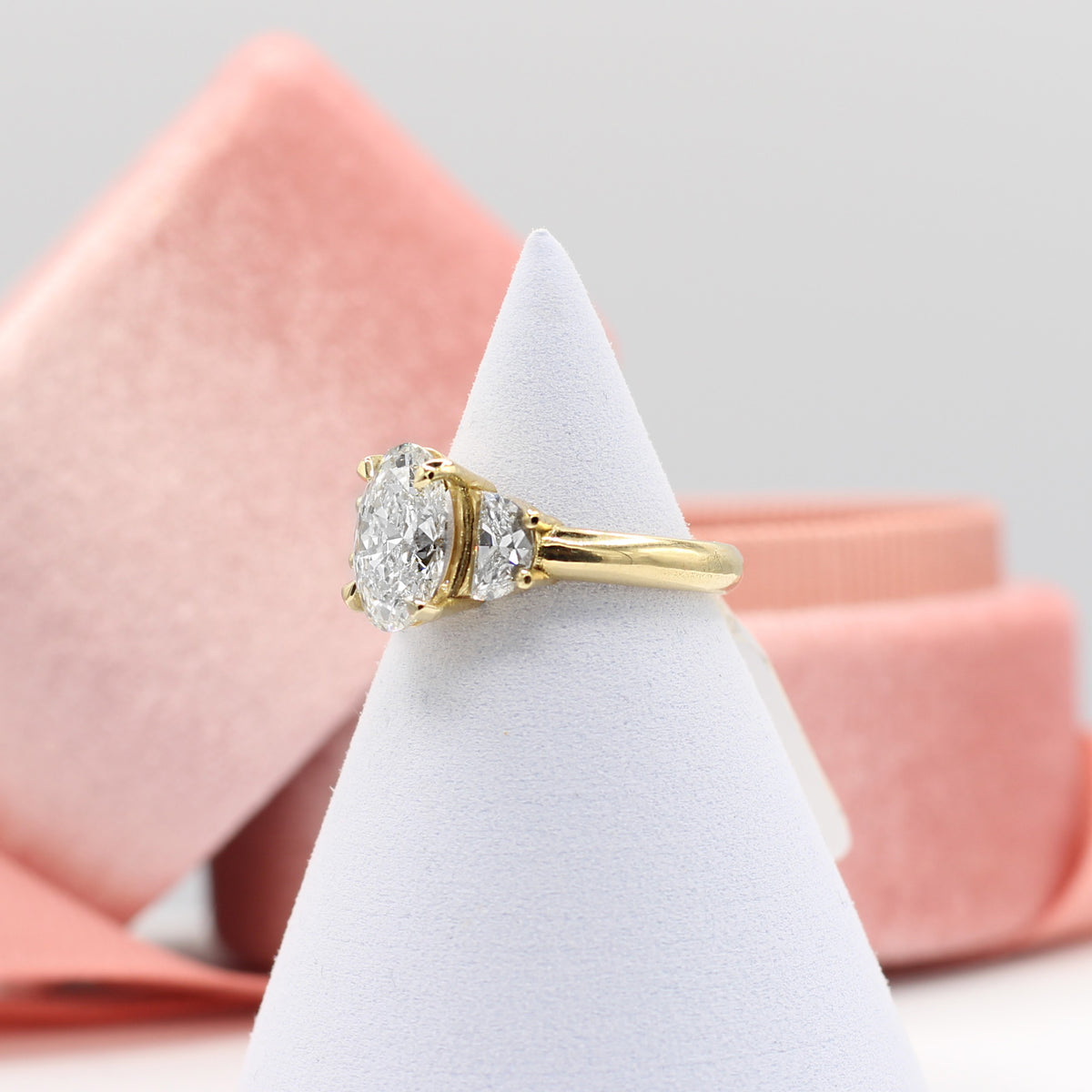 Oval Diamond Ring