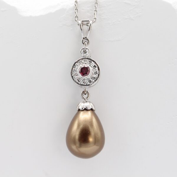 Pearl Pendant