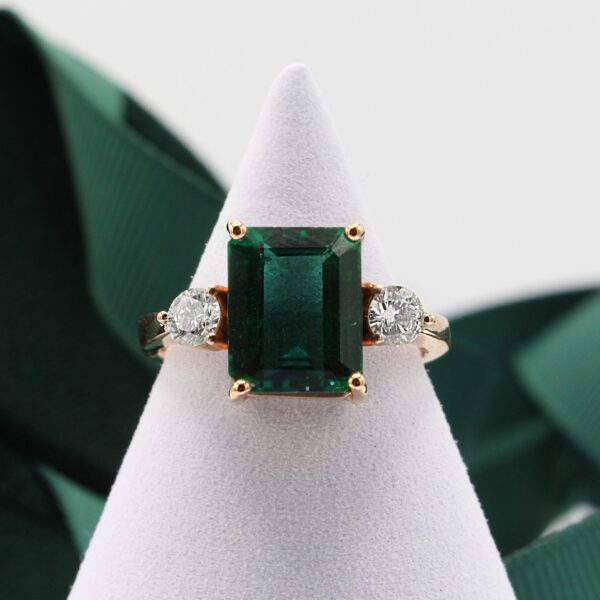 Emerald Ring - Image 2