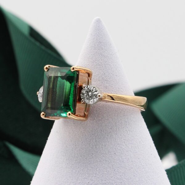 Emerald Ring - Image 4