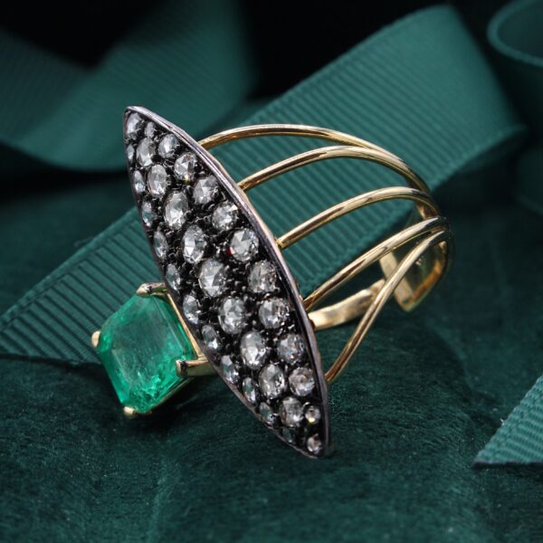 Emerald Ring - Image 4