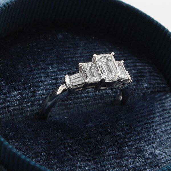 Diamond Ring - Image 4