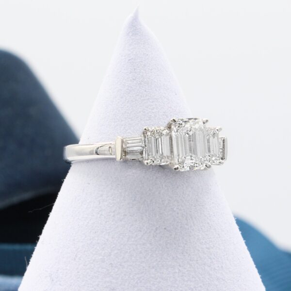 Diamond Ring - Image 2