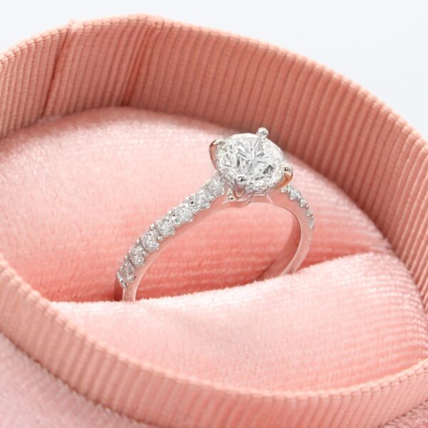 Diamond Solitaire - Image 3